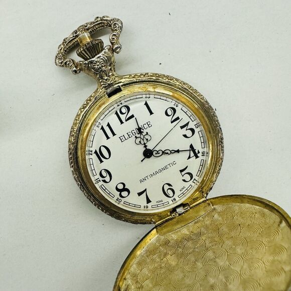 Pocket Watches Gold Tone American Patriotic Eagle Lot of 4 Untested Parts Repair - Picture 5 of 10